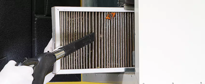 Clogged Air Duct Cleaning Process in Franklin Farm, VA