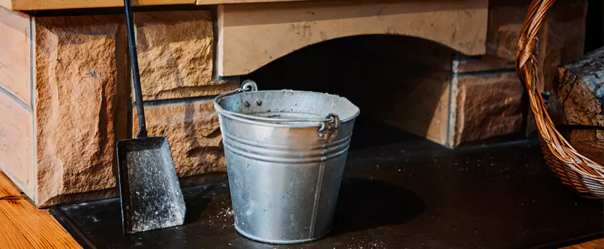 Clean The Fireplace Mantle And Hearth in Franklin Farm, Virginia